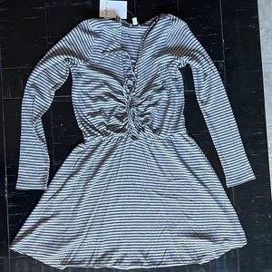 Long sleeve light weight dress